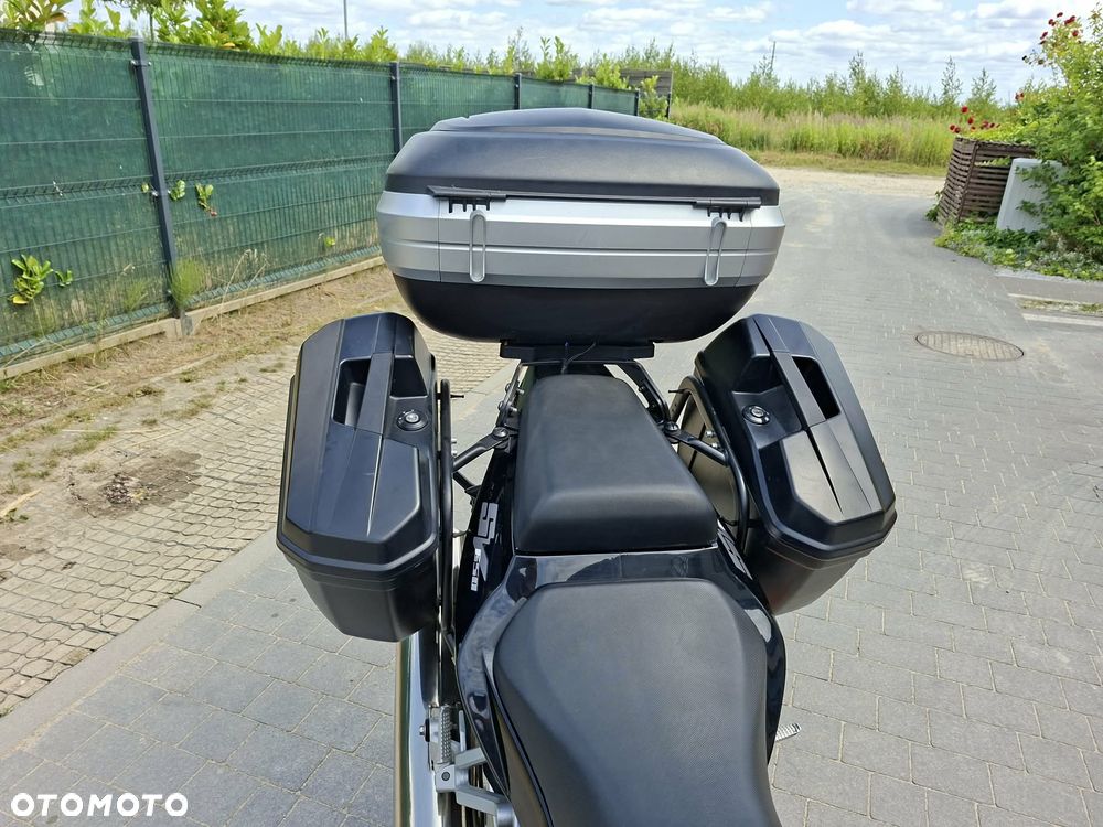 Suzuki SV - 17