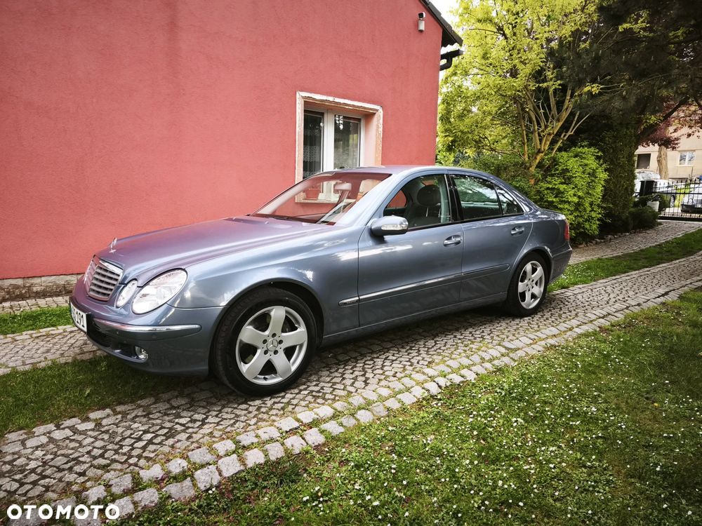 Mercedes-Benz Klasa E - 2