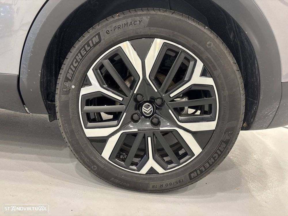 Citroën e-C4 54 kWh Autonomia Alargada Business Edition - 11