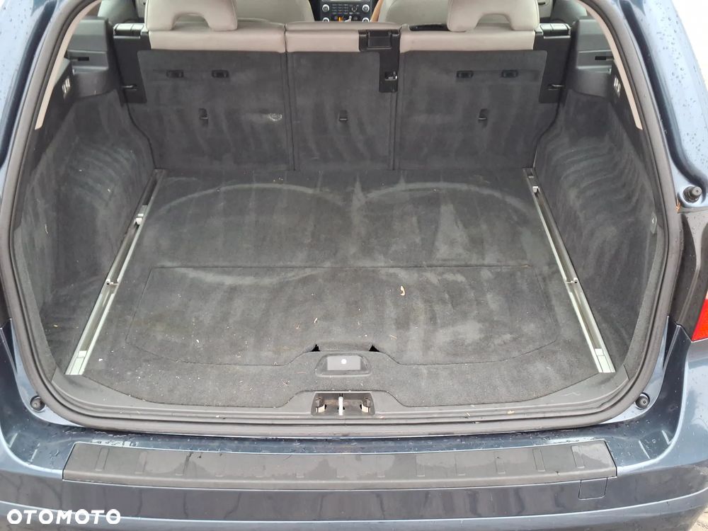 Volvo V70 D5 AWD Summum - 34