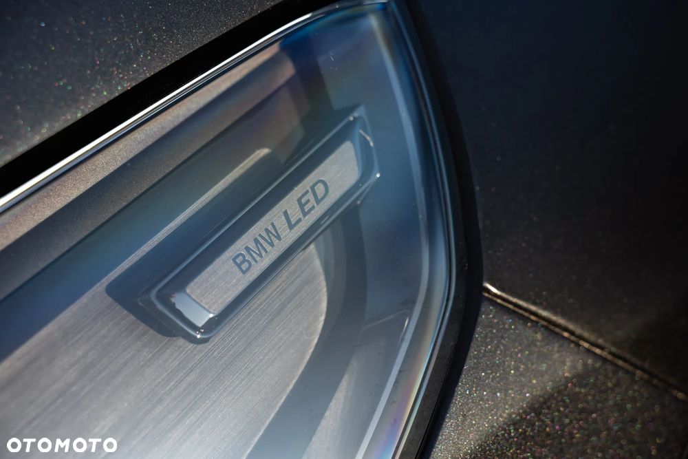 BMW X1 - 11