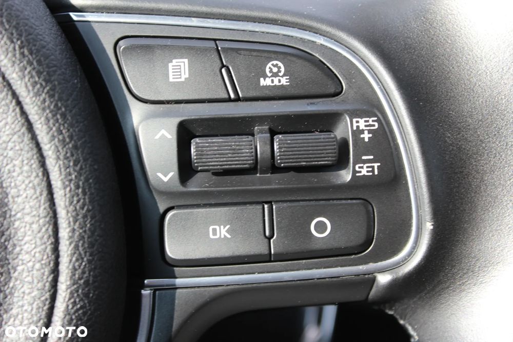 Kia Sportage 1.6 GDI L 2WD - 16