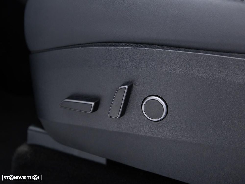 Tesla Model Y Tração Traseira - 19