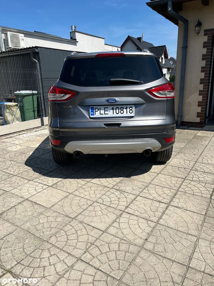 Ford Kuga - 4