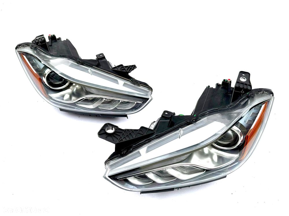 MASERATI GHIBLI III M157 2013 - REFLEKTOR BI XENON LED L + R USA 12 PIN ORYGINAŁ OE - 9