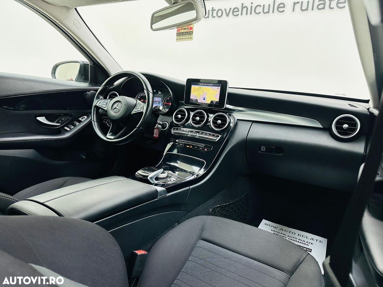 Mercedes-Benz C - 27