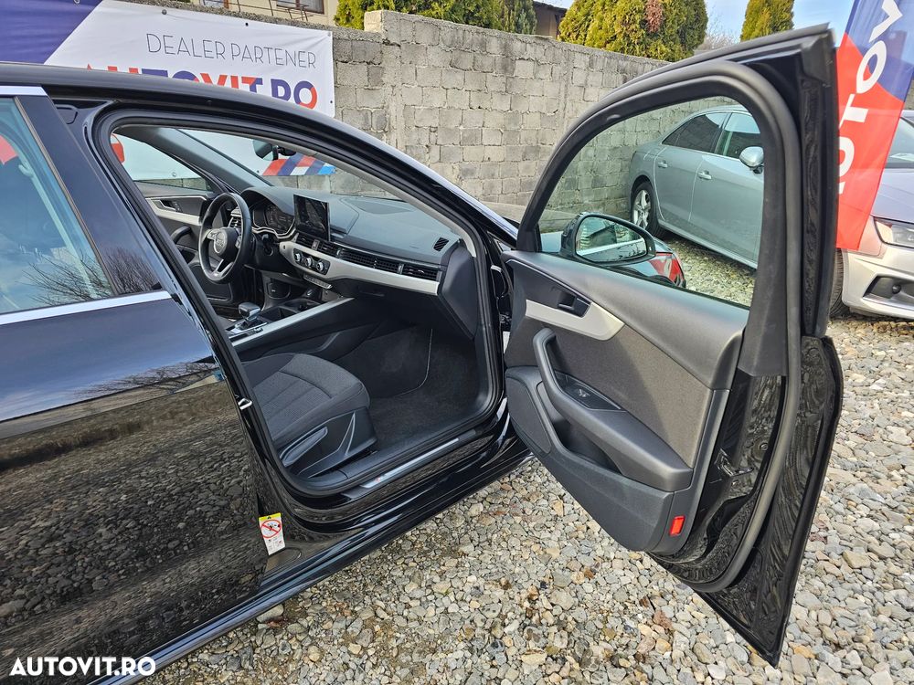 Audi A4 35 TDI S tronic MHEV S Line - 24