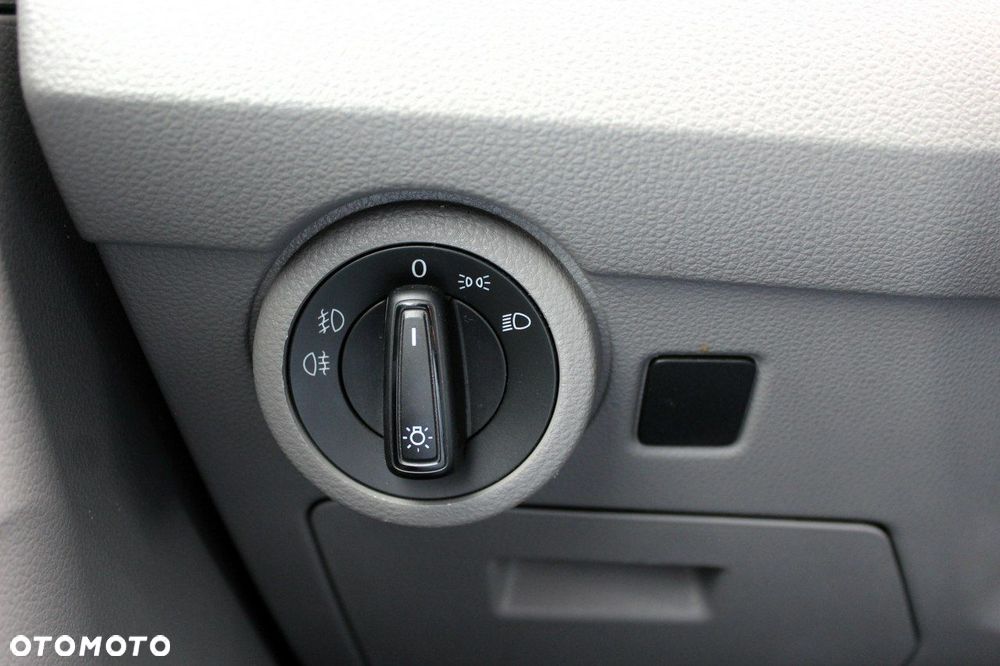 Volkswagen Transporter - 21