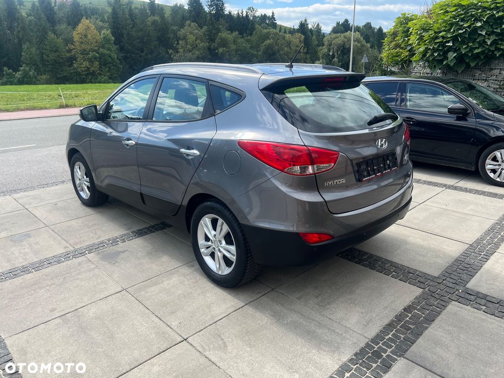 Hyundai ix35 1.7 CRDi 2WD blue Finale - 8