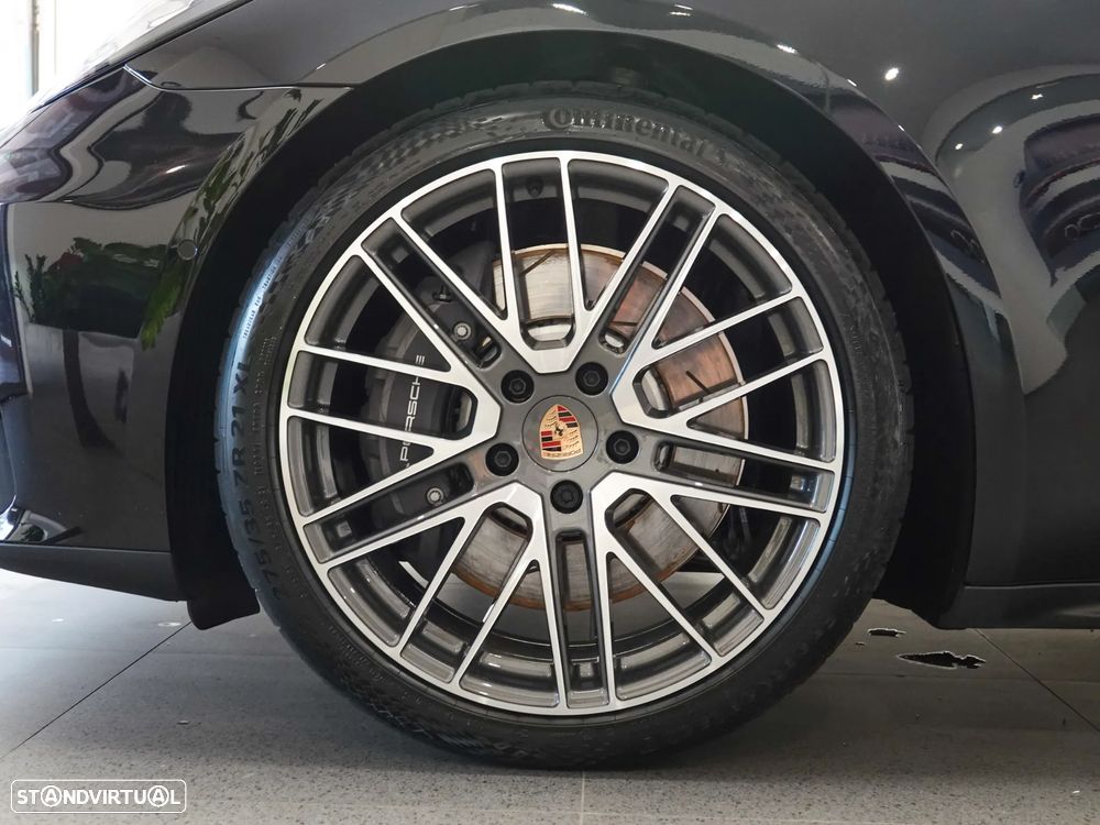 Porsche Panamera - 23