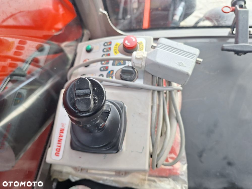 Manitou ładowarka teleskopowa MT 1440 A homologacja pracy z koszem - 9