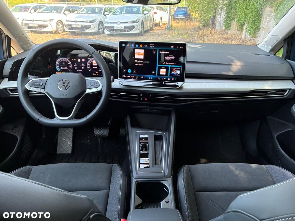 Volkswagen Golf Variant - 13