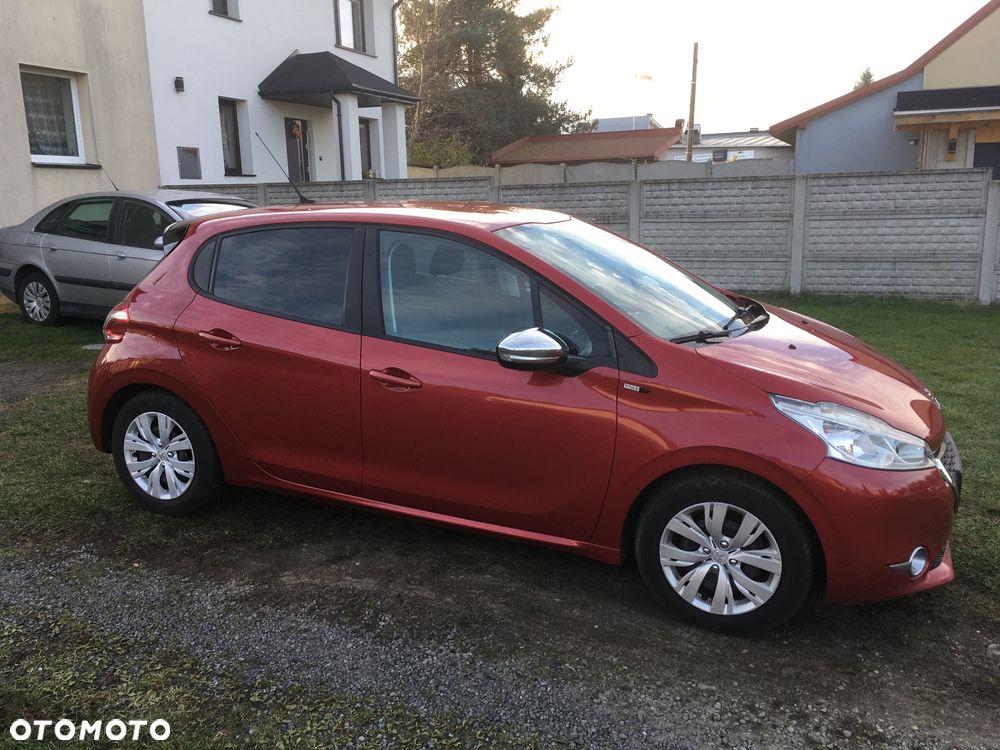 Peugeot 208 e-HDi FAP 92 Stop&Start Style - 6