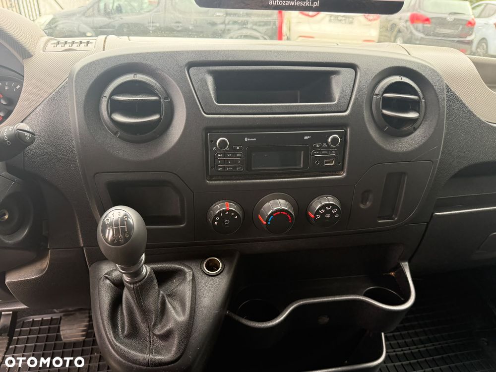 Renault Master - 11