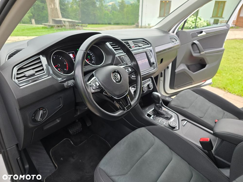 Volkswagen Tiguan 2.0 TDI SCR 4Motion (BlueMotion Techn.) DSG Highline - 29