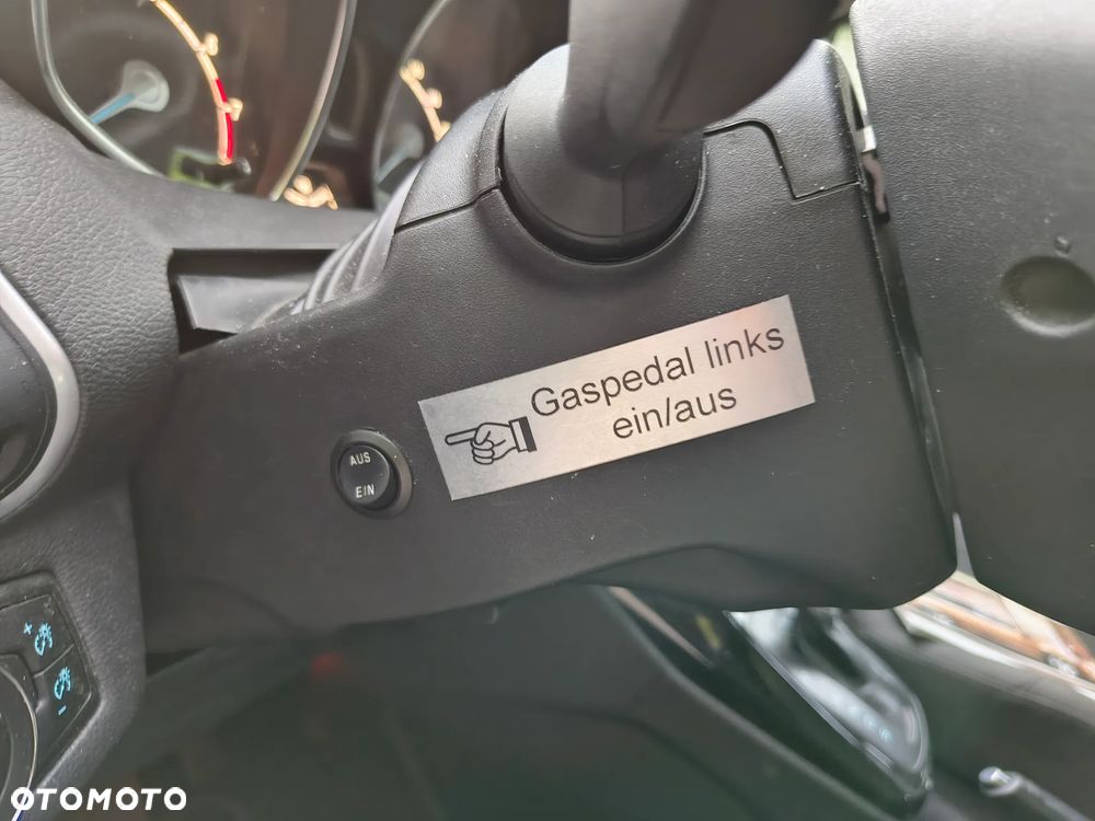 Ford B-MAX 1.6 Titanium - 22