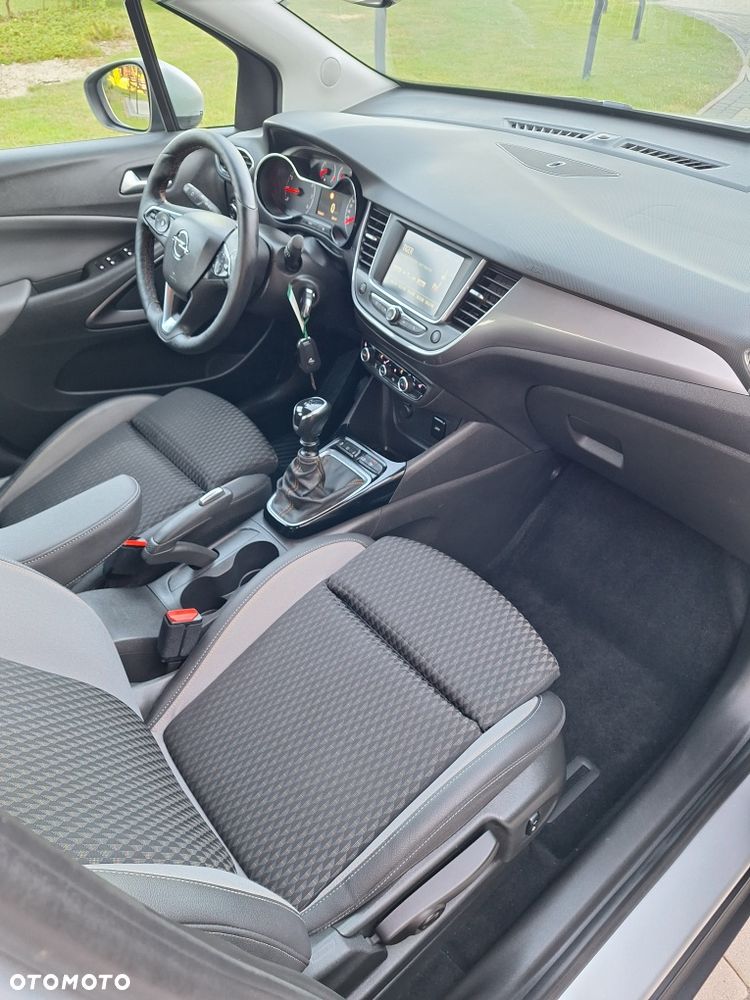 Opel Crossland X - 5