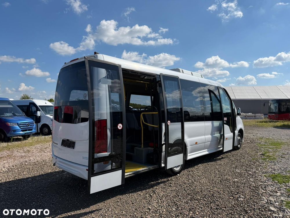 Mercedes-Benz Sprinter 517 - 14
