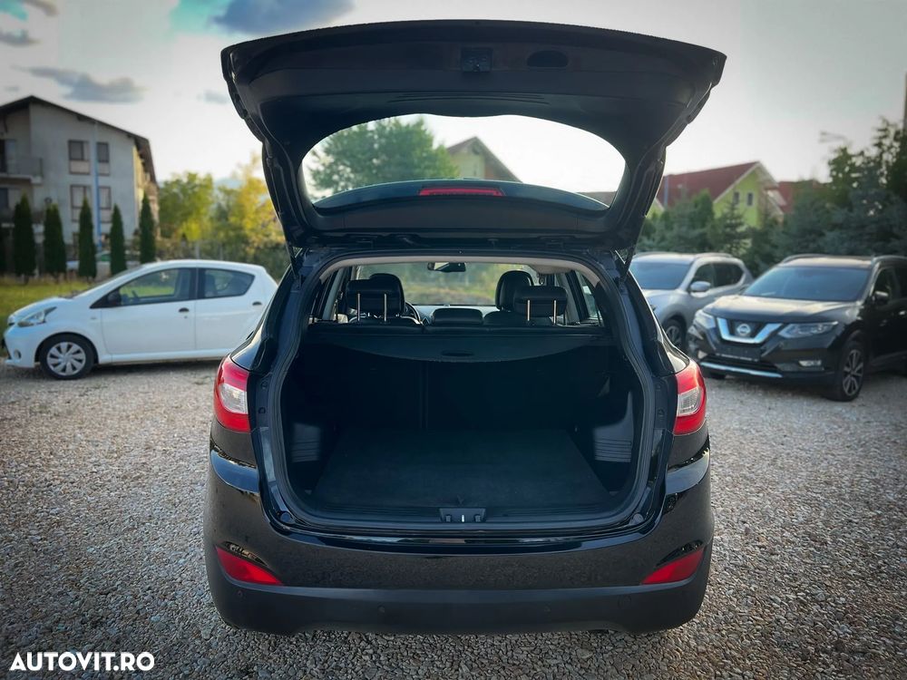 Hyundai ix35 2.0 CRDI 4WD Automatik Style - 7