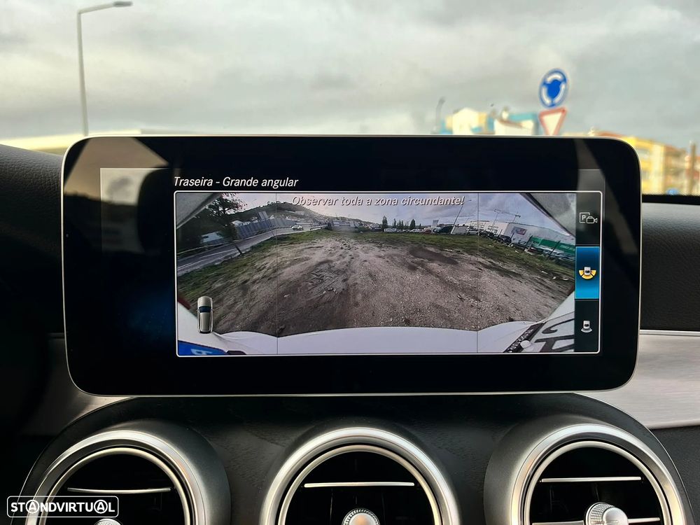 Mercedes-Benz C 300 e Avantgarde - 22