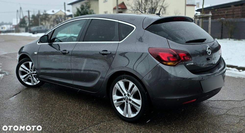 Opel Astra 1.6 Edition - 9