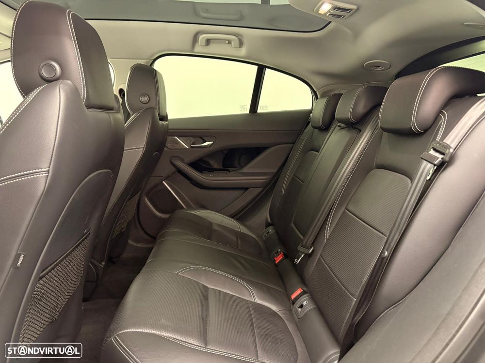 Jaguar I-Pace EV400 AWD HSE - 8