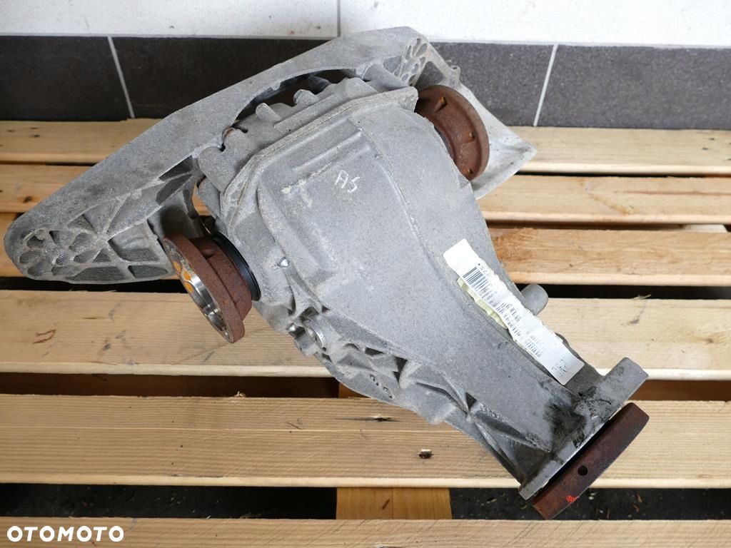 AUDI A5 8T 2.0 TDI QUATTRO DYFERNCJAŁ MOST TYŁ - 1
