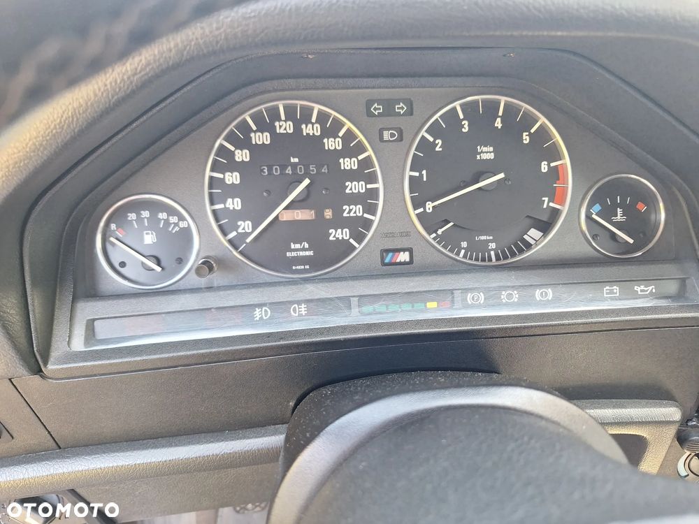 BMW Seria 3 - 2