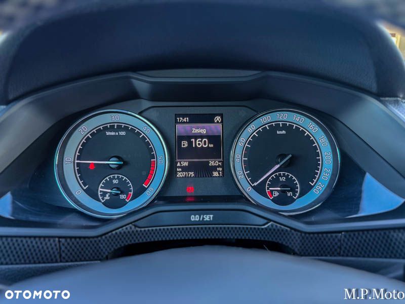Skoda Superb 2.0 TDI Sportline - 14