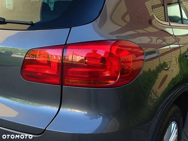 Volkswagen Tiguan 2.0 TDI DPF BlueMotion Technology Cup Sport & Style - 24