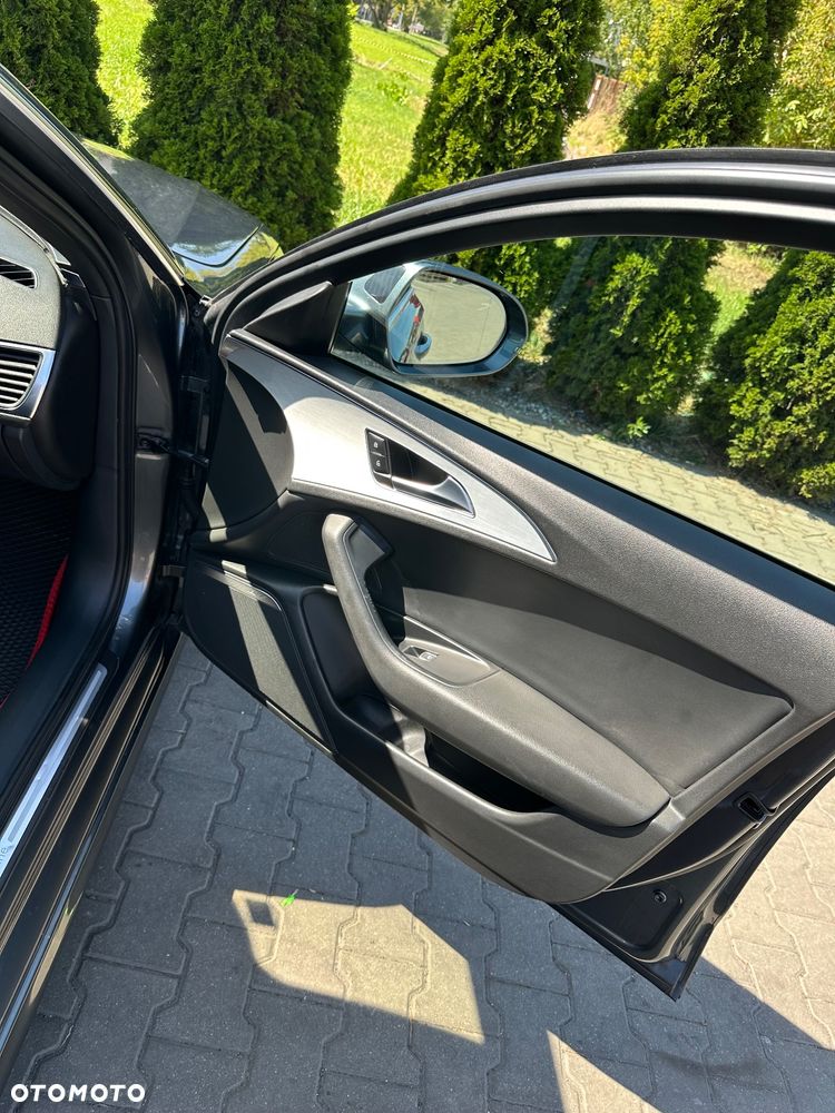 Audi A6 Avant 3.0 TDI Quattro Tiptronic - 12