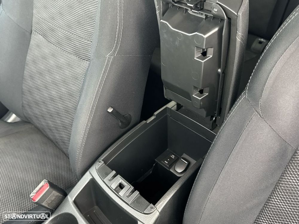 Nissan Qashqai 1.5 dCi N-Connecta - 25