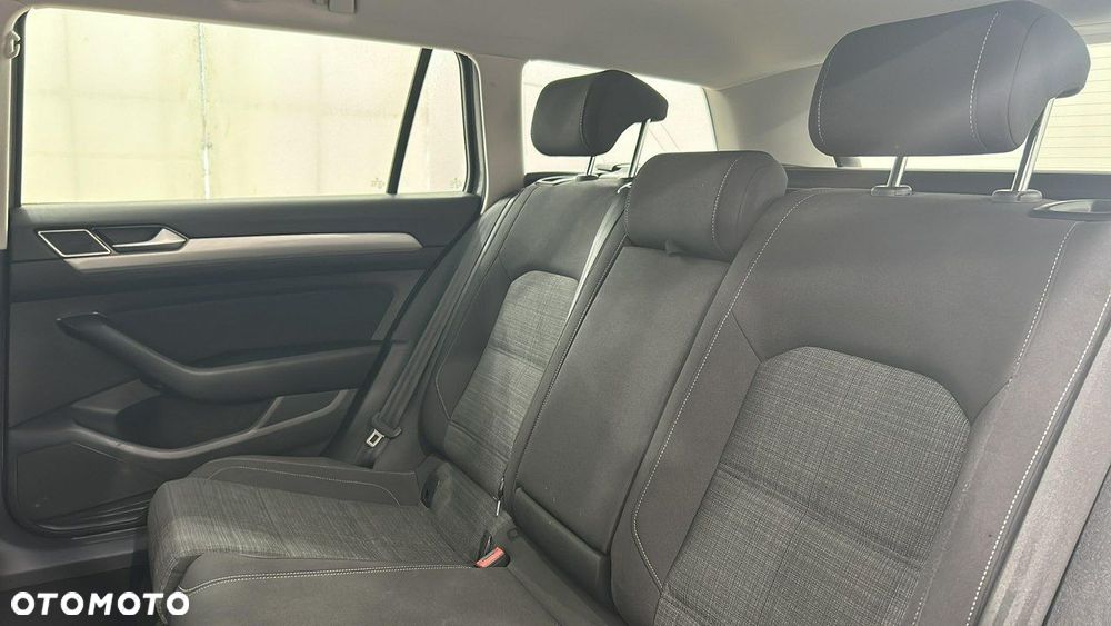 Volkswagen Passat 2.0 TDI EVO Business DSG - 12