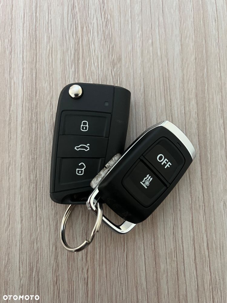 Volkswagen Tiguan - 28