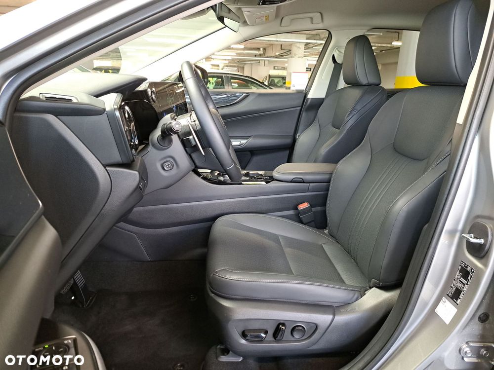 Lexus NX - 12