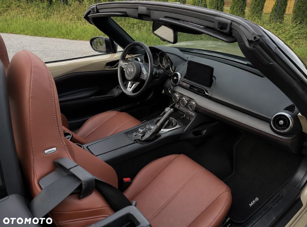 Mazda MX-5 ST SKYACTIV-G 1.5 Kazari - 23