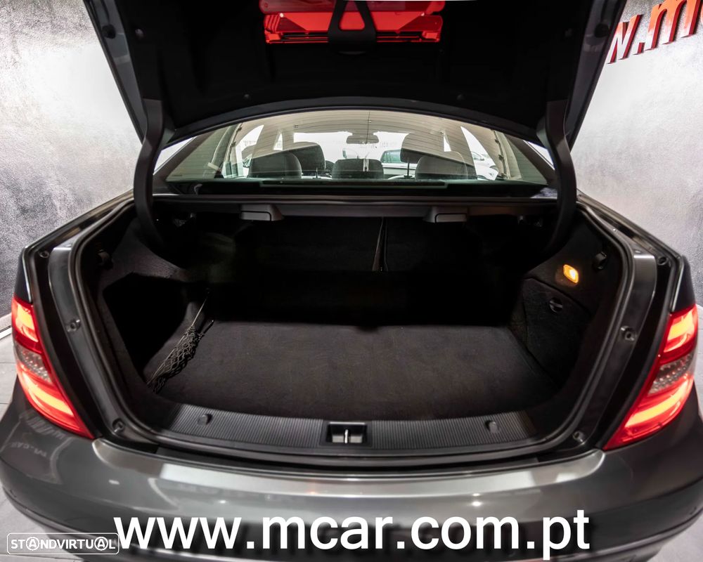 Mercedes-Benz C 220 CDI DPF BlueEFFICIENCY - 18