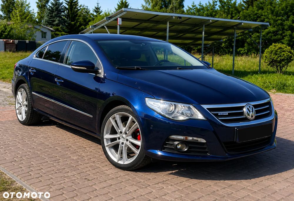 Volkswagen Passat CC 2.0 TDI BlueMotion Technology DSG Exclusive - 1
