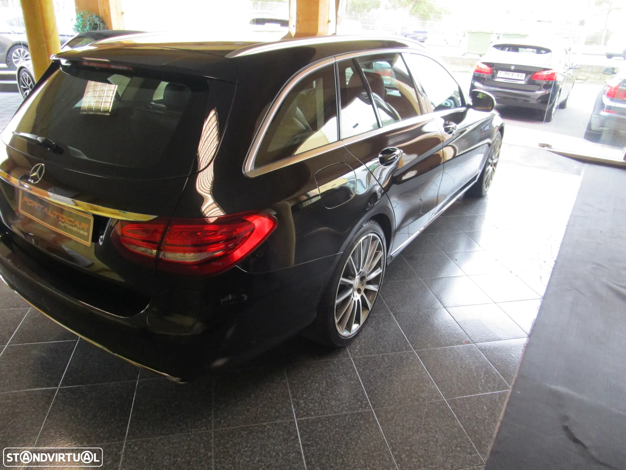 Mercedes-Benz C 350 e - 9