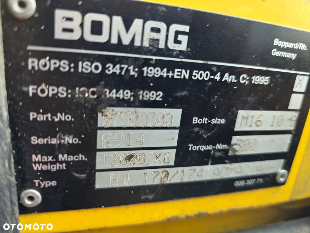 Bomag BW 174 AD - 15
