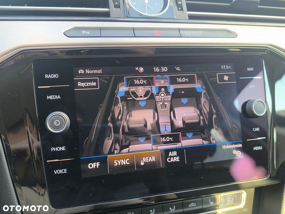 Volkswagen Passat - 25