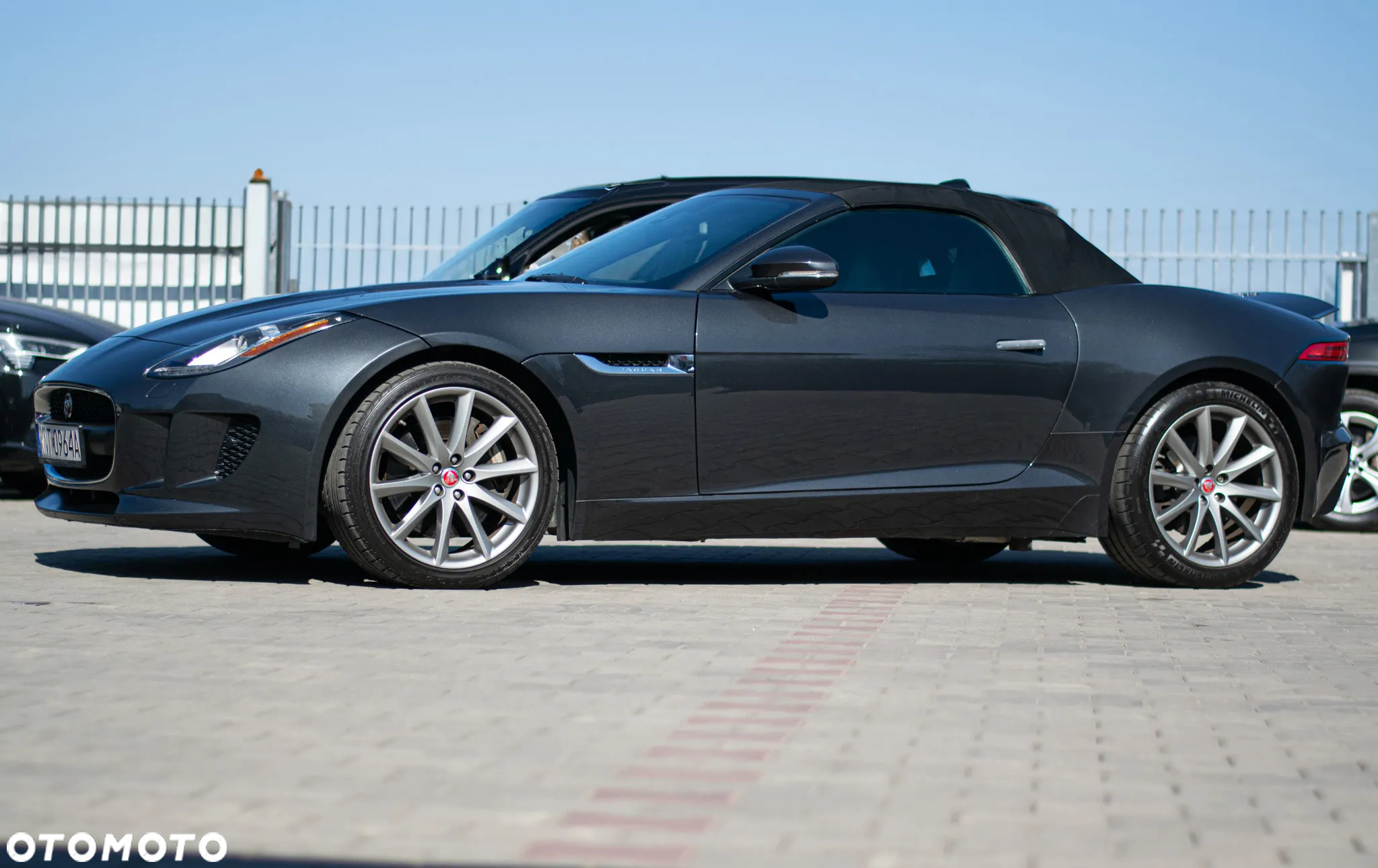 Jaguar F-Type Cabriolet R-Dynamic - 26
