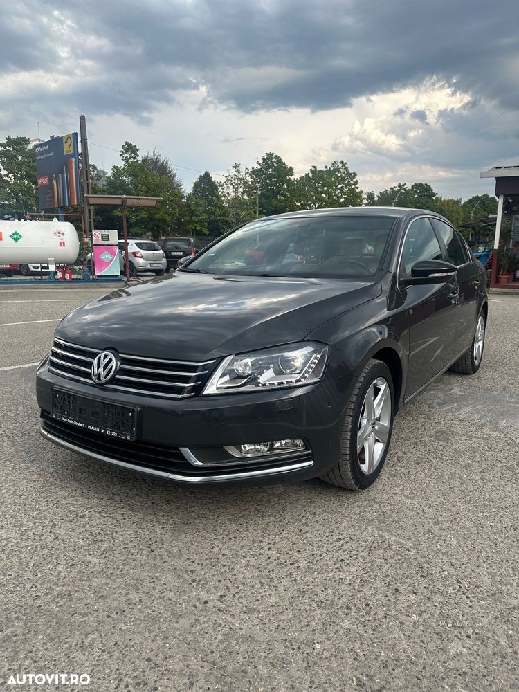 Volkswagen Passat - 9