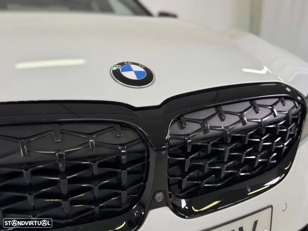 BMW M340 d xDrive Pack Desportivo M Pro Auto - 8