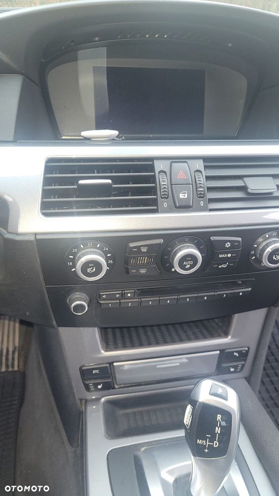 BMW Seria 5 520d - 6