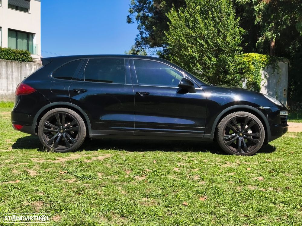 Porsche Cayenne Platinum Edition - 29
