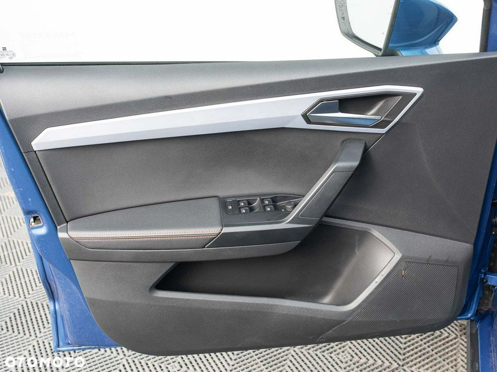 Seat Arona - 12