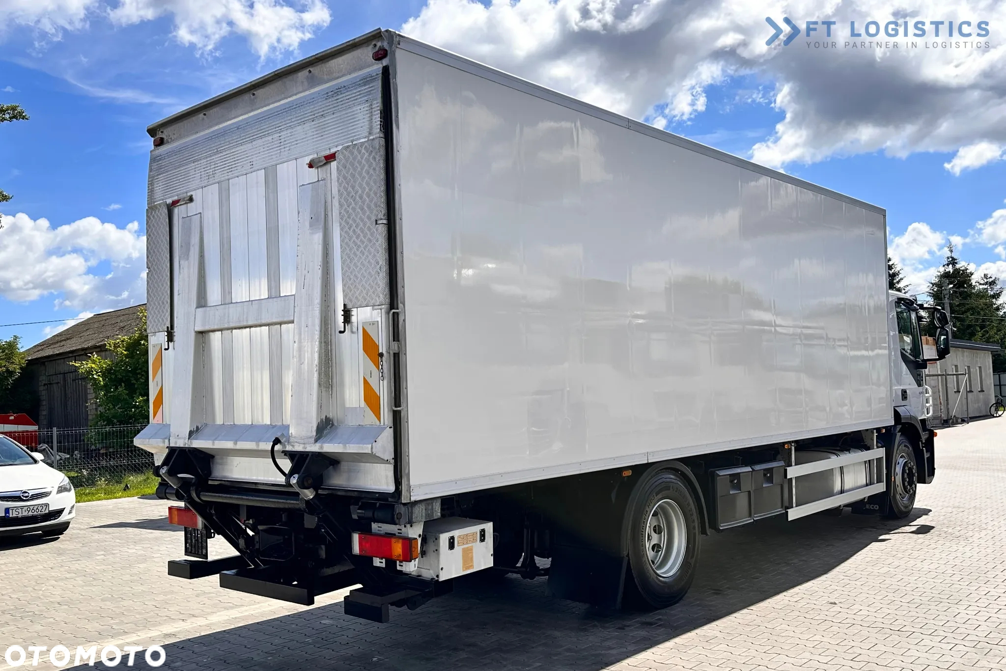 Iveco STRALIS 420 / Chłodnia / Carrier Supra 950 / 19 palet / Winda / Opony 80% - 13