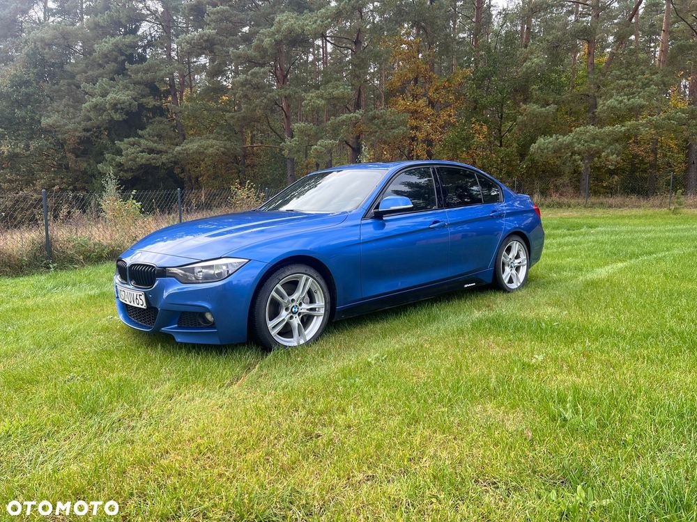 BMW Seria 3 328i - 4