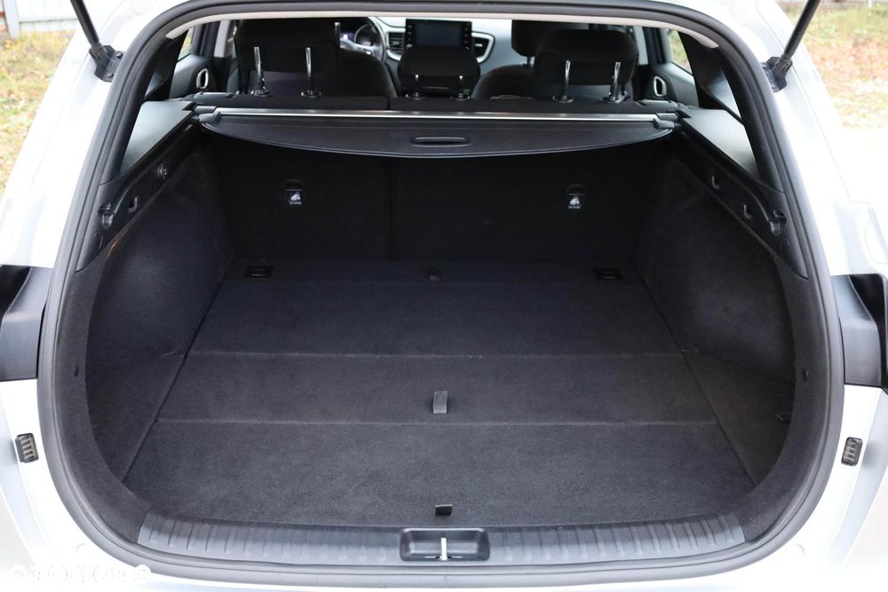 Kia Ceed 1.5 T-GDI M DCT - 32